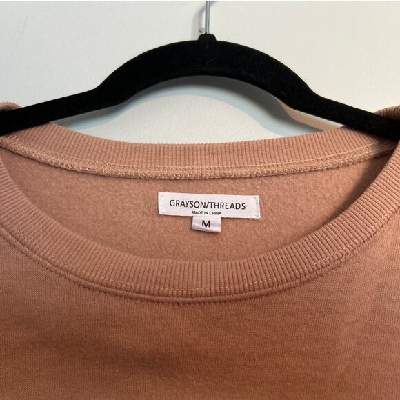 Grayson Threads Cropped Oversized Crewneck Sweatshirt – Beige – Women’s Medium - Picture 5 of 7